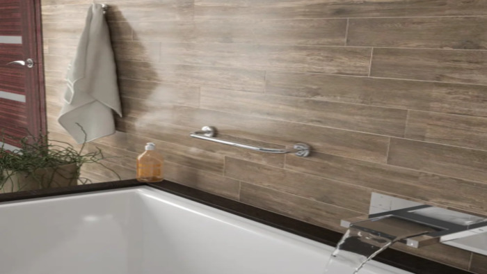 Поручні для безпеки у ванній