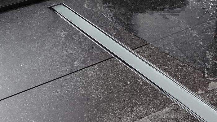 Преимущества трапа для душа длиной 30 см