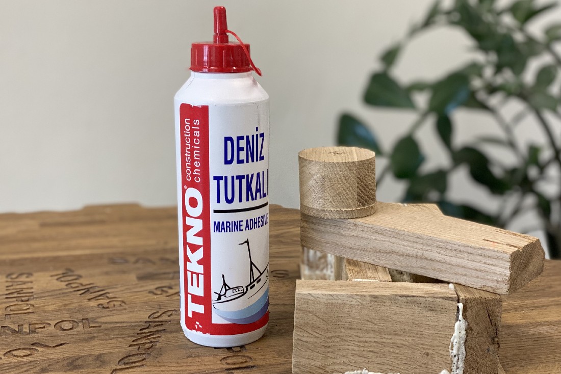 Чем приклеить дерево к дереву