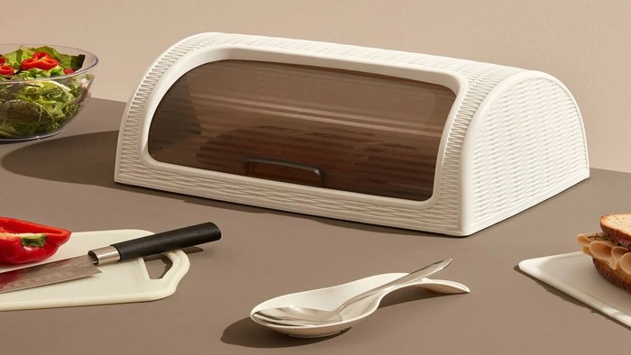 Хлебница из пластика