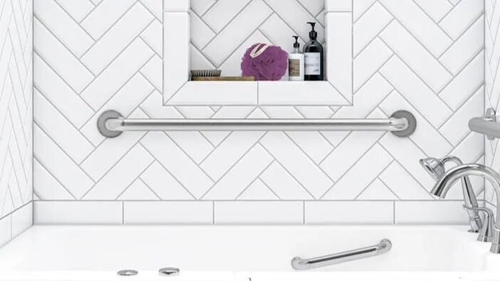 Какие поручни для ванны выбрать