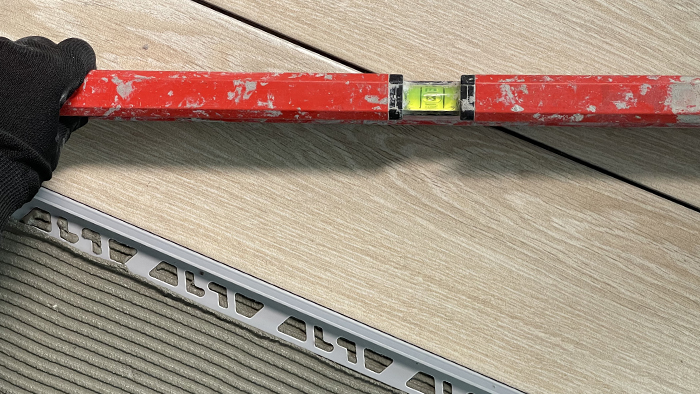 Какой плиточный клей использовать для укладки керамогранита на теплый пол