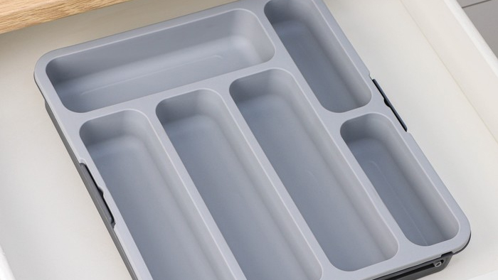 Які бувають лотки для столових приладів