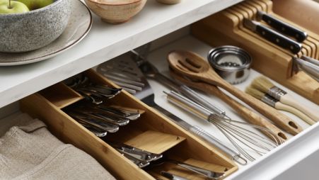 Image 3 Как удобно хранить ложки и вилки