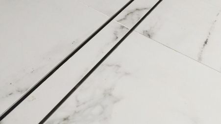 Image 0 Какой длины должен быть линейный трап для душа