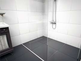 Способы установки душевого канала