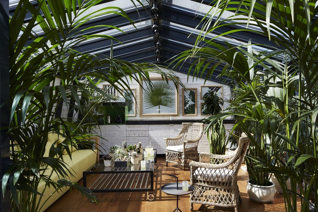 Зимовий сад на даху за допомогою регульованих опор