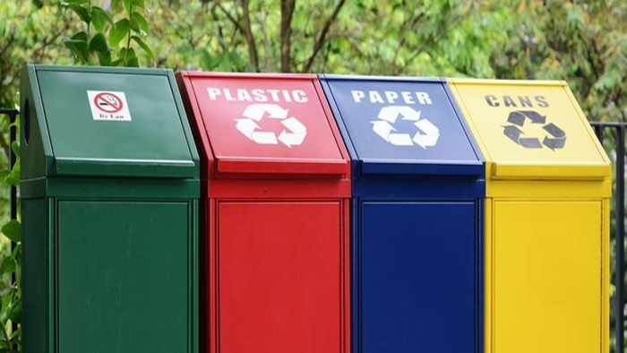 Какие цвета баков для сортировки мусора